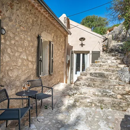 Nonna, 1800s House Renovated In 2023 Βίλα *